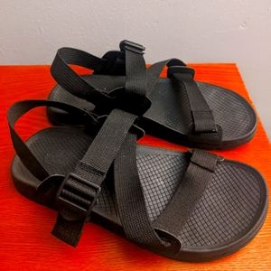 Black Chacos